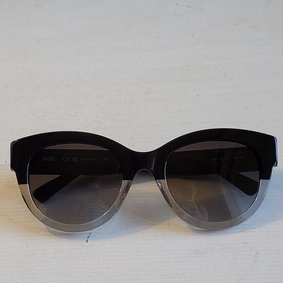 $89 NWT MCM Brown Butterfly Ladies Sunglasses - Picture 2 of 8